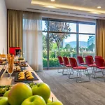 Ibis 3*