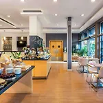 Ibis Otel